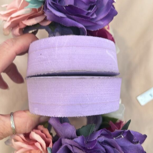 Make a statement with these adorable flower adorned wedge sz6 flip flops EUC - Picture 7 of 14